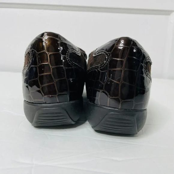 Clarks Every Day Slip On Loafer 9W Active Air Brown Business Leather Suede 60943 - Picture 6 of 11